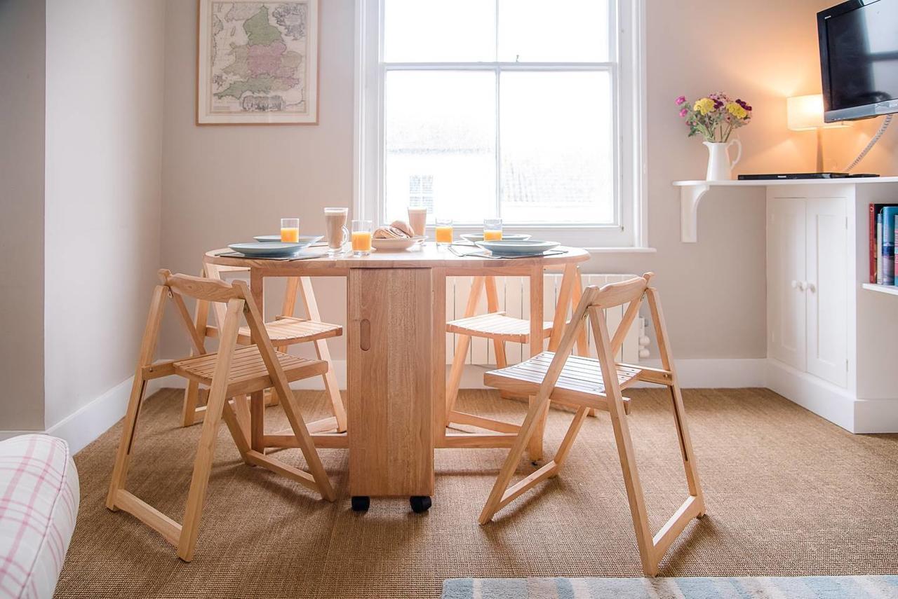 Serendipity, Aldeburgh - An Apartment On The High Street! ภายนอก รูปภาพ
